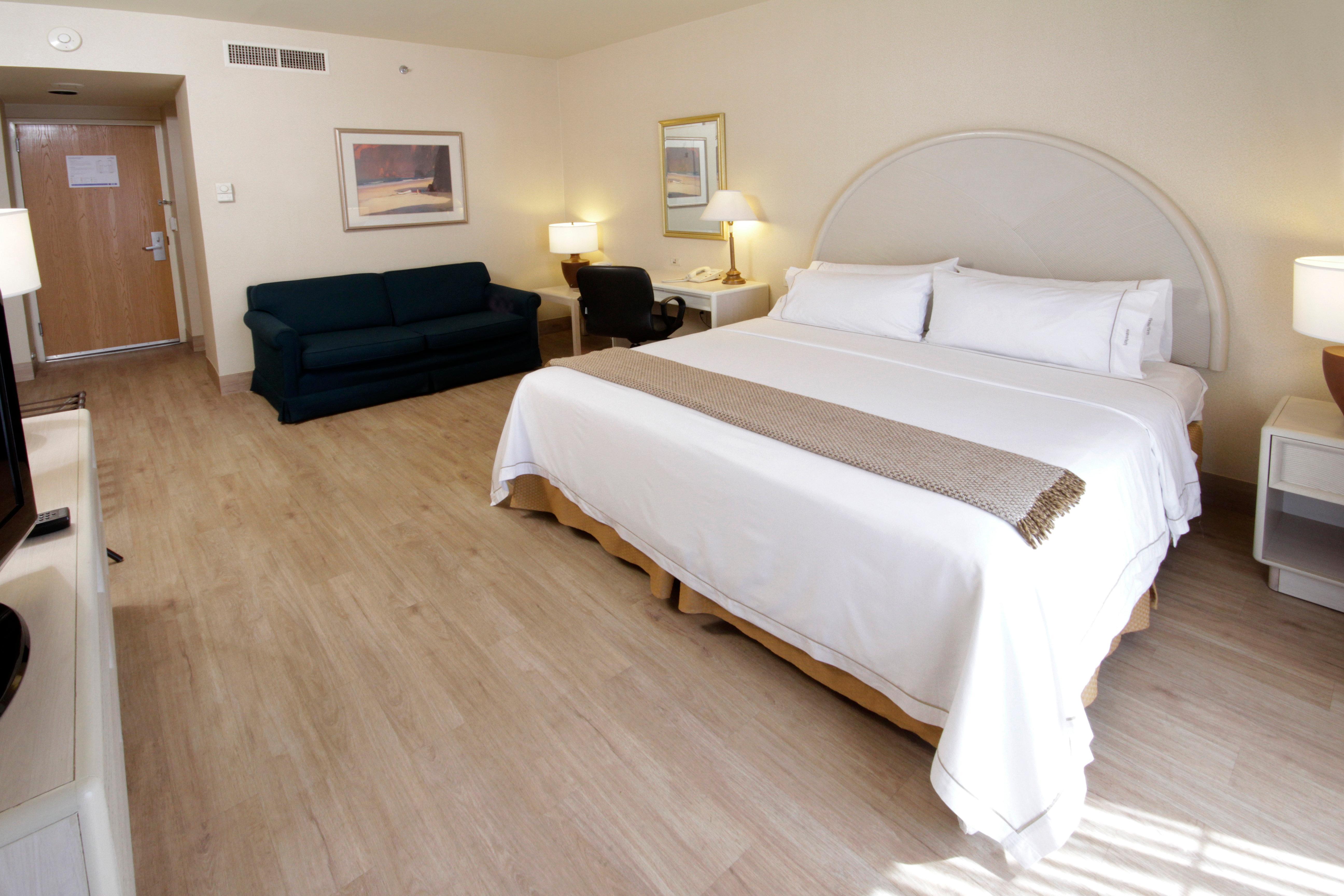 Holiday Inn Express Torreon By Ihg Bagian luar foto